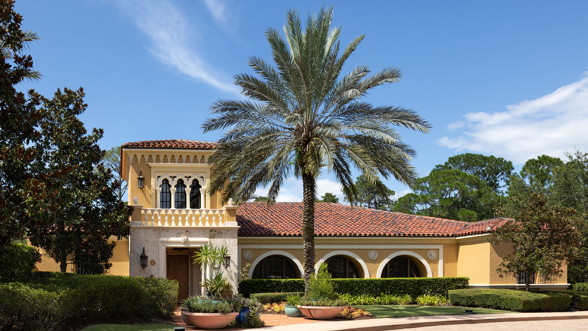 About Golden Oak Realty