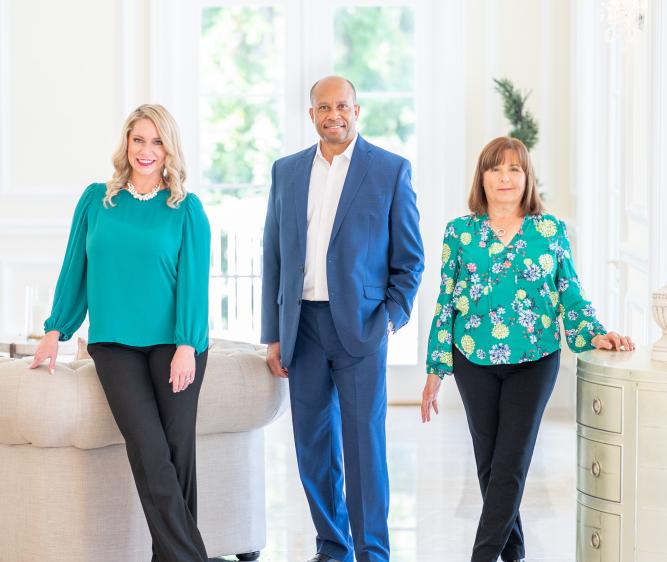 About Golden Oak Realty
